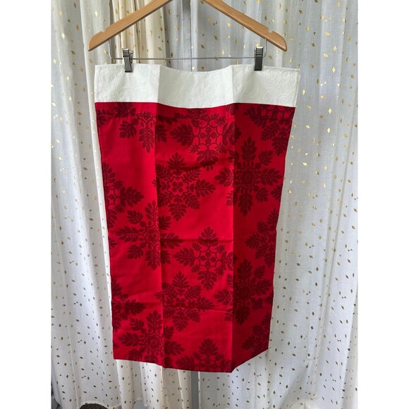 Handcrafted Handmade NWOT Hawaiian Quilt Pattern Embroidered Pillowcase - Picture 2 of 5